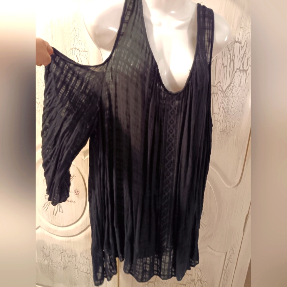 Feminine Open Shoulder Gauzy Rayon Blouse